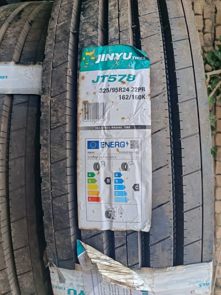 لاستیک 325/95/24 جینیو گل578 جلو میشلنی22لا