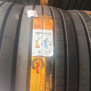 لاستیک 315/80/22.5 بلک لاین گلBF188 جلو